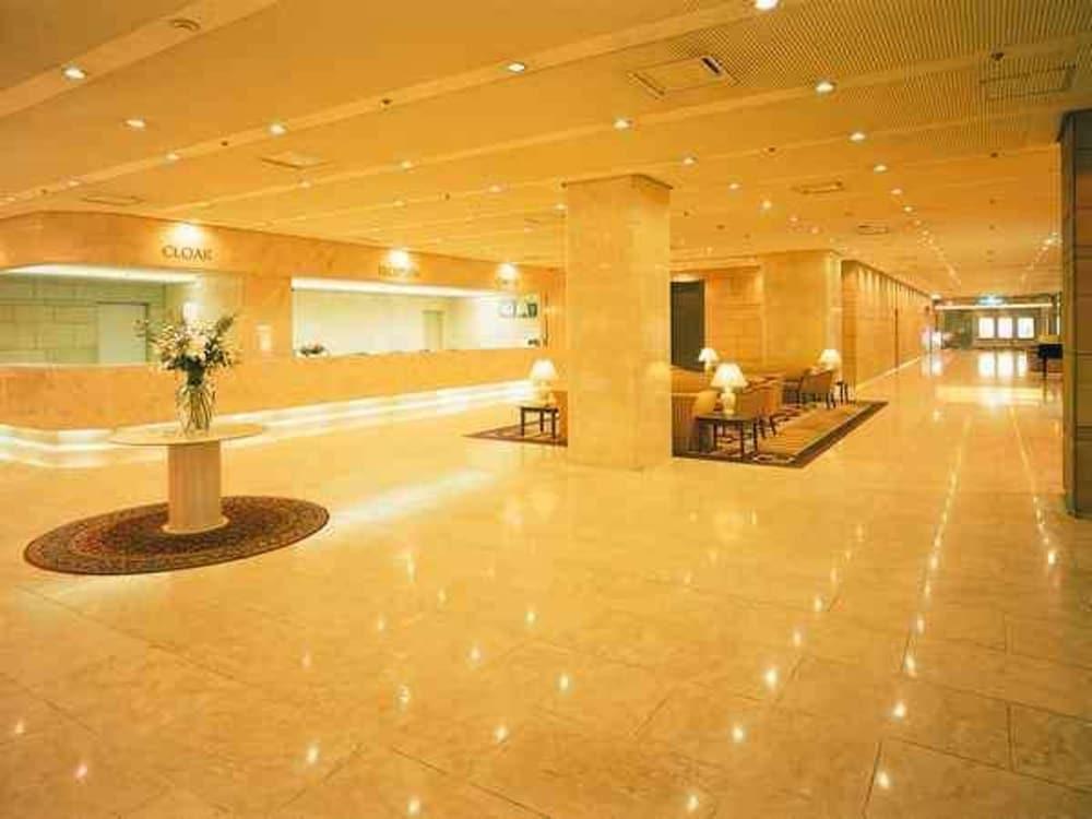 Fukuyama New Castle Hotel Exterior photo
